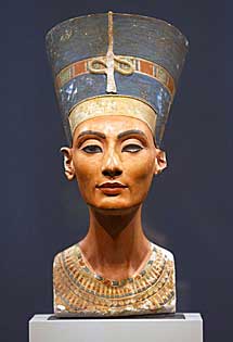 El busto de la reina Nefertiti.