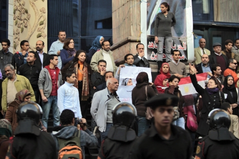 Manifestantes pro democracia en las calles. | AP