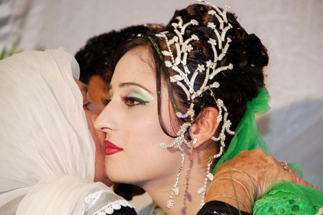 'Esta novia no parece precisamente alegre para ser su boda', afirm Bernab (Foto: Mnica Bernab)