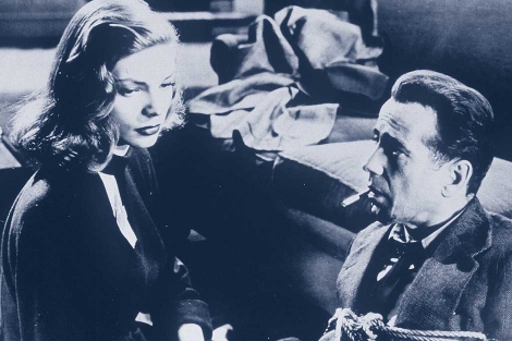 "A este paso le vamos a quitar el cigarrillo a Bogart", dice el productor de 'Hair'.