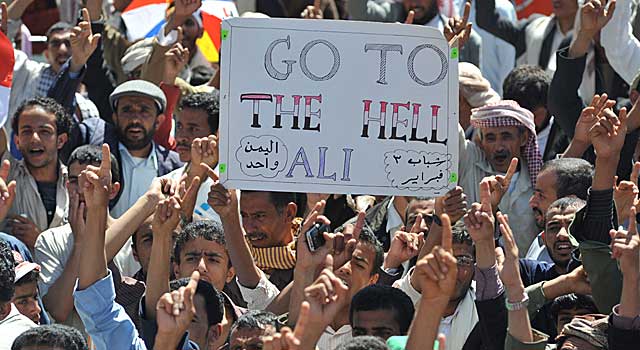Yemenes se manifestan contra el presidente. | Efe