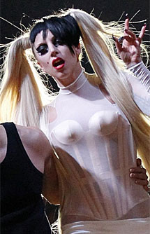 Lady Gaga, tras desfilar en la Semana de la Moda de Pars. | Ap
