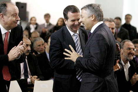 Caballero y Blanco, en la ltima visita del ministro de Fomento, el 15 de febrero. | Rosa Gonzlez