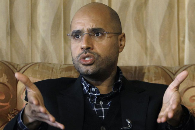 El hijo de Gadafi, Saif al Islam, durante una entrevista en Trípoli, | Reuters