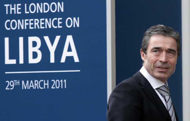 El secretario general de la OTAN, Anders Fogh Rasmussen, a su llegada a la reciente Conferencia sobre Libia en Londres. | Ap