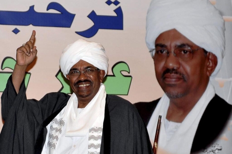 El presuidente de Sudn, Omar Al Bashir, de visita en Qatar. | efe