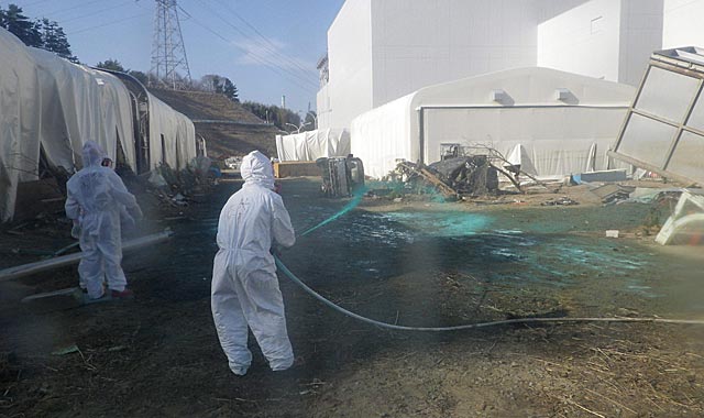 Trabajos en la planta nuclear de Fukushima Daiichi. | Efe