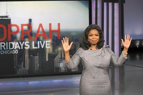 Oprah durante la emisin de su talk show. | Ap