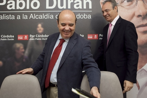 Zarras, con el candidato del PSOE a la Alcalda de Crdoba. | Madero Cubero