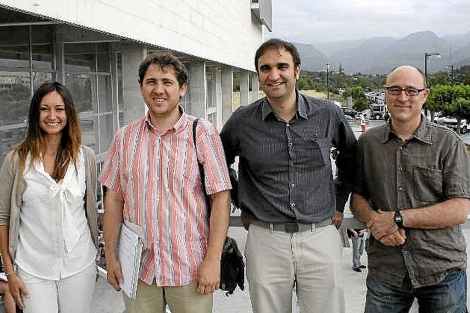 Los investigadores Beatriz Rosselló, Andreu Moià, Antoni Cladera y Víctor Martínez del grupo de investigación de la UIB.
