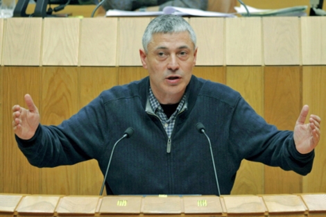 El diputado nacionalista Bieito Lobeira, en el Parlamento de Galicia. | Lavandeira
