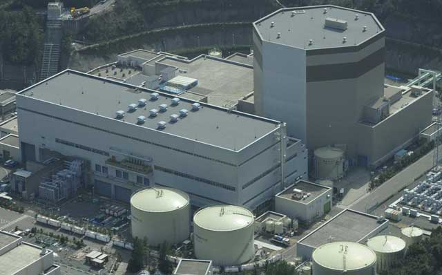 Imagen del reactor 2 de la planta nuclear japonesa de Tsuruga. | Reuters