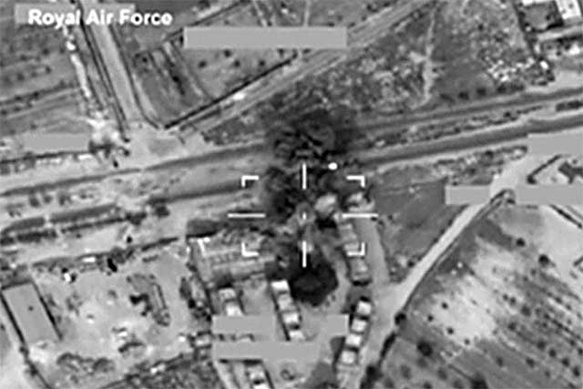 Imagen de Defensa de Reino Unido del ataque a un edificio cerca de Misrata.| Efe