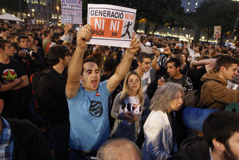 Manifestantes en pleno centro de la plaza barcelonesa. | Quique Garca