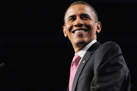 Obama sonríe durante su discurso.| Reuters