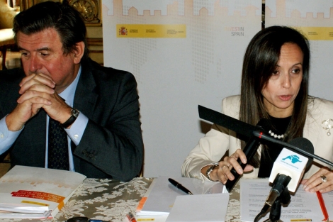 Beatriz Corredor en la rueda de prensa de la capital francesa. | ELMUNDO.es