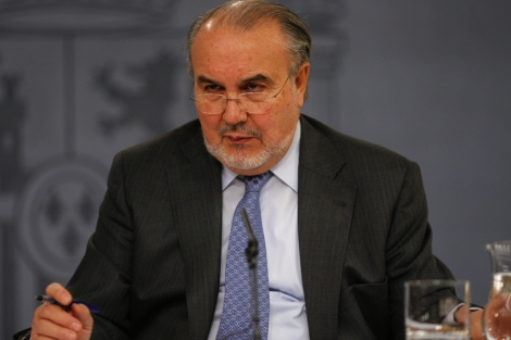 Pedo Solbes, enm una de sus últimas comparecencias como ministro de Economía. | Antonio Heredia