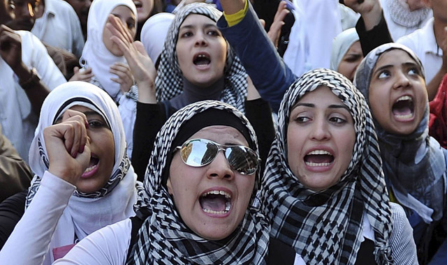 Varias mujeres se manifiestan en Egipto. | Efe