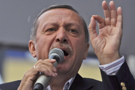 El primer ministro Recep Tayyip Erdogan, en un mitin en Ankara. (Foto: AP)