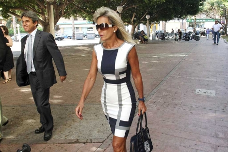 Mara Manuela Carratal, 'Maleles', a su llegada al juzgado. | Efe