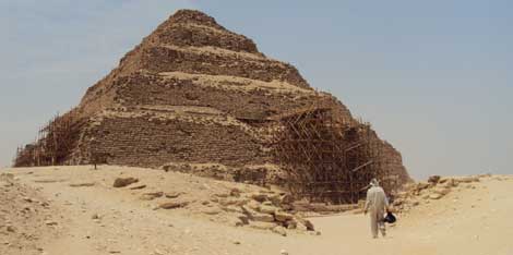 La pirámide del faraón Zoser (2687 a.C - 2668 a.C.). | F. Carrión.