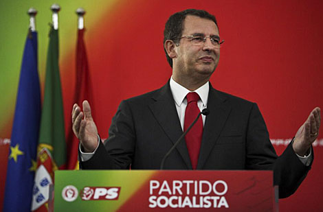 Jos Antonio Seguro, nuevo lder del Partido Socialista portugus. | AFP