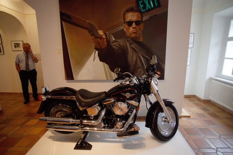 La Harley Davidson utilizada por Schwarzenegger en Terminator. | Efe