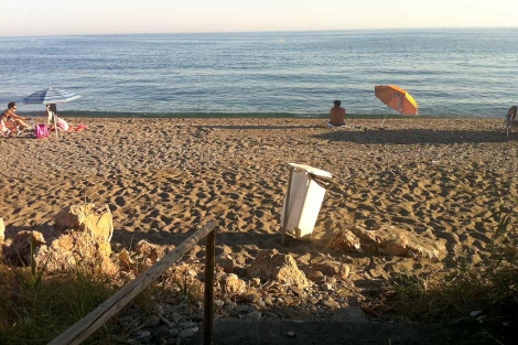 Un ejemplo de los problemas de accesibilidad de una playa malagueña. | Manuel Cuevas