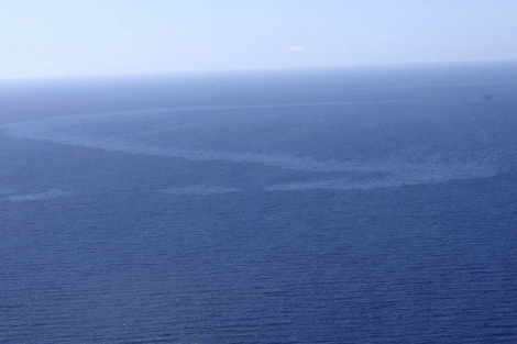 Imagen de la mancha del vertido en el Mar del Norte. | Efe