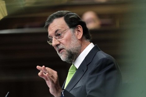 Rajoy, durante su rplica en el Congreso. | EFE