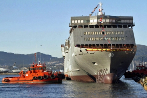 El ferry 'Volcn de Tinamar', del astillero Hijos de J. Barreras, en Vigo. | Efe