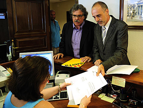 Tard y Ridao, diputados de ERC, en el registro de enmiendas. | Bernardo Daz