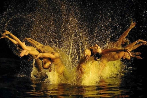 Nadadoras como 'burbujas' de Freixenet | Foto: D. V.
