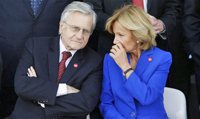 Trichet y Elena Salgado conversan durante la reunin del viernes. | Reuters