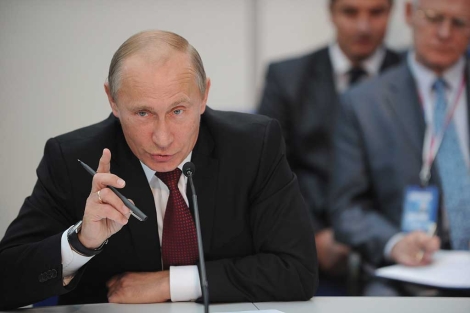 El primer ministro Vladimir Putin habla en el Congreso de Rusia Unida. | Afp