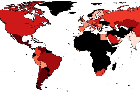 Mapa mundi que muestra (en diferentes intensidades de menos a ms rojo) los sentimientos positivos, segn los 'tweets'. De las zonas en negro, no hay datos. | Science