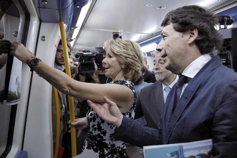 Aguirre e Ignacio Gonzlez, en un acto en el Metro. (EM)