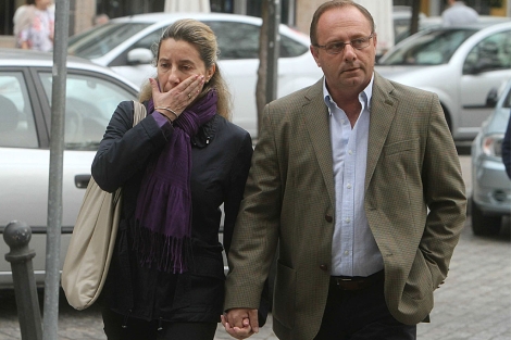 Los padres de Marta, a su llegada al juzgado este mircoles. | Carlos Mrquez