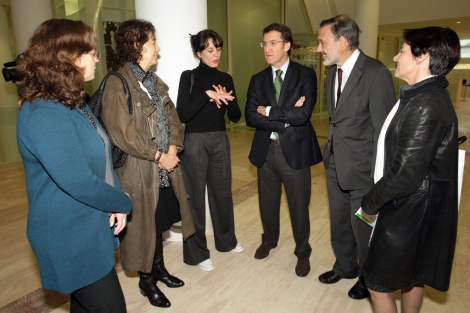 Feijo y Varela, con algunos representantes de los museos participantes. | Xunta