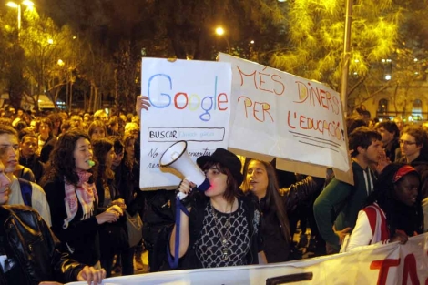 Un momento de la manifestacin en las calles de Barcelona. | Jordi Soteras