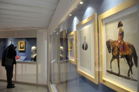 Una vista panorámica de la exposición dedicada al rey Bonaparte. | Cata Zambrano