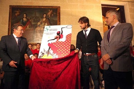 El cartel anunciador de la final de la Copa Davis presentado en el Ayuntamiento de Sevilla. | Jess Morn