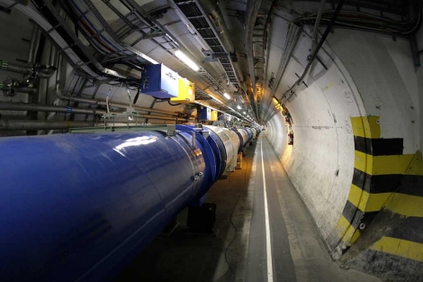 Un fragmento del anillo subterrneo del LHC, en el CERN de Ginebra. | AP