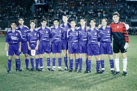 A la derecha de la imagen, Casillas y Berodia, durante el mundialito de 1996.