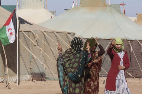 Mujeres saharauis en Tifariti, donde se celebra el Congreso. | Efe