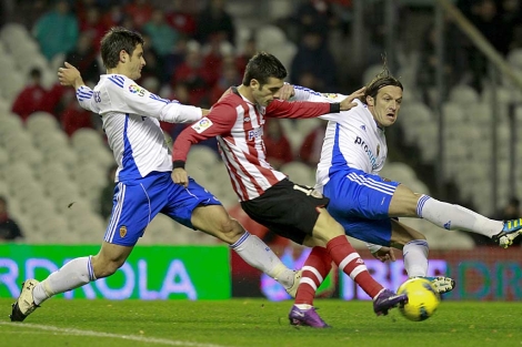 El Athletic se enfrenta al Real Zaragoza en 'La Catedral'. | Justy