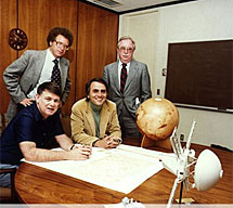 Sagan junto a los otros fundadores de la Sociedad Planetaria. | NASA, JPL.
