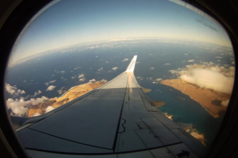 Vista de Lanzarote desde un avin de Air Europa. | Ricardo Marquerie