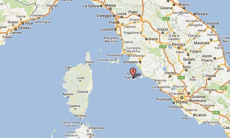 Localización de la pequeña isla de Giglio frente a las costas italianas, en Toscana.
