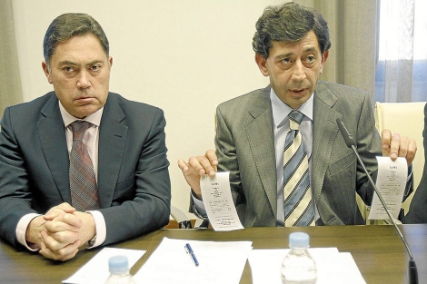 Marcos Martnez, vicepresidente de la Diputacin, y el portavoz del Grupo Popular Jaime Gonzlez. | B. Moreno